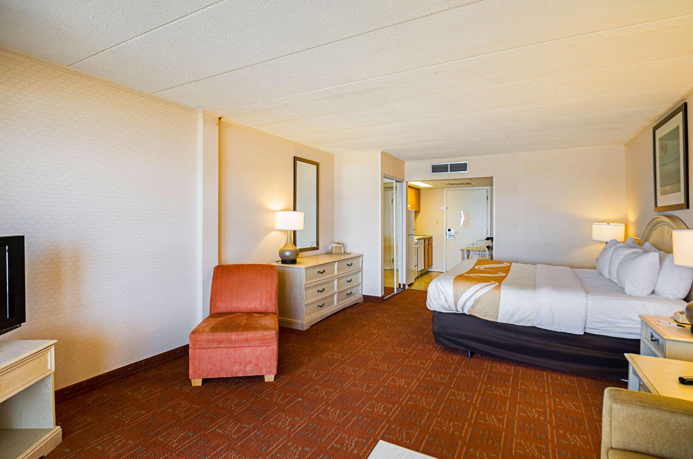 Quality Inn Oceanfront Оушън Сити Екстериор снимка